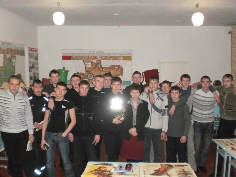 Погода в хлопуново алтайский. Мамонтову село мамонтово. Погода в хлопуново алтайский. Станция овчинниково алтайский край. Хлопуново алтайский край училище.