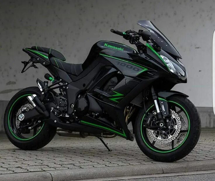 Kawasaki ninja 600 2010. Мотоцикл kawasaki ninja 300 r. Черно зеленый кавасаки. Черно зеленый кавасаки. Кавасаки zx10r.