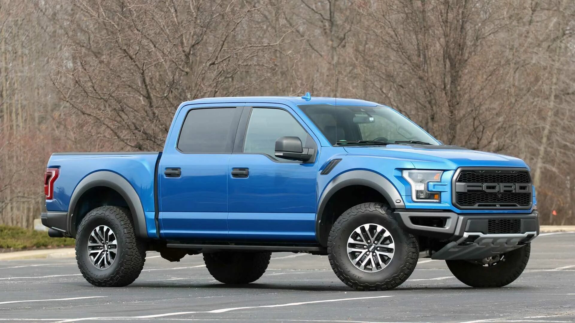 Купить форд 150 в россии. Форд ф150 Раптор. Форд f150 Раптор. Ford f150 Raptor 2019. Пикап Ford f-150 Raptor.