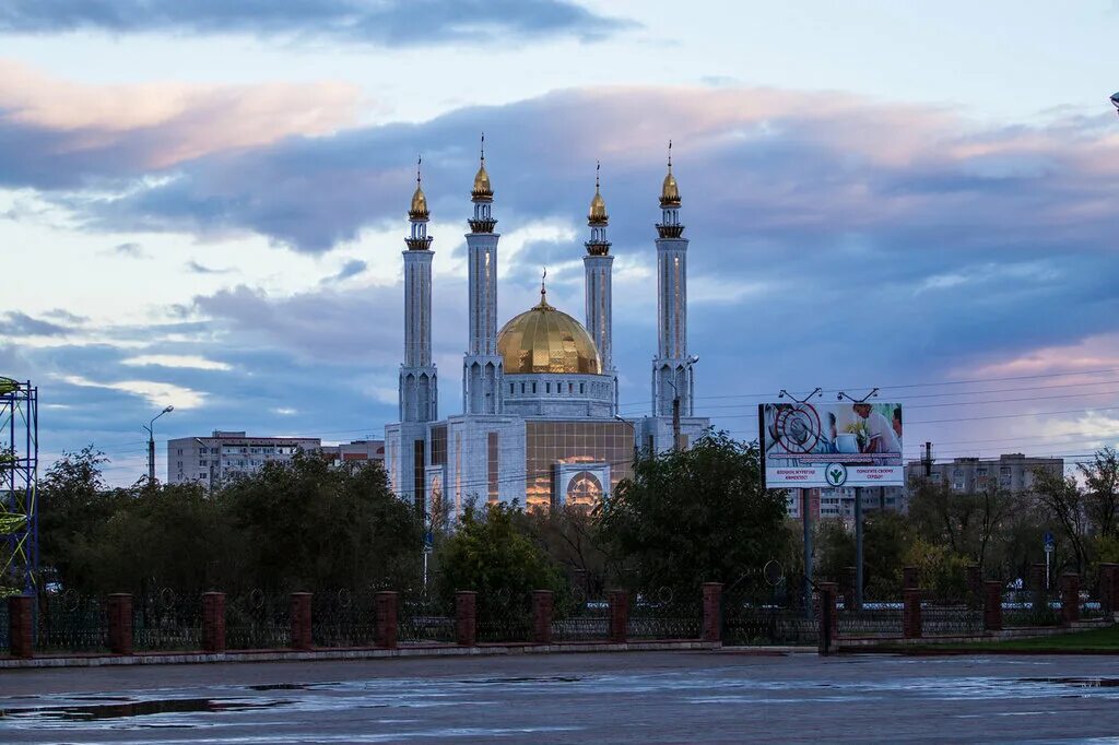 астана актюбинск. актобе актюбинск. астана актюбинск. петропавловск-астана казахстан. центральная мечеть города актобе.