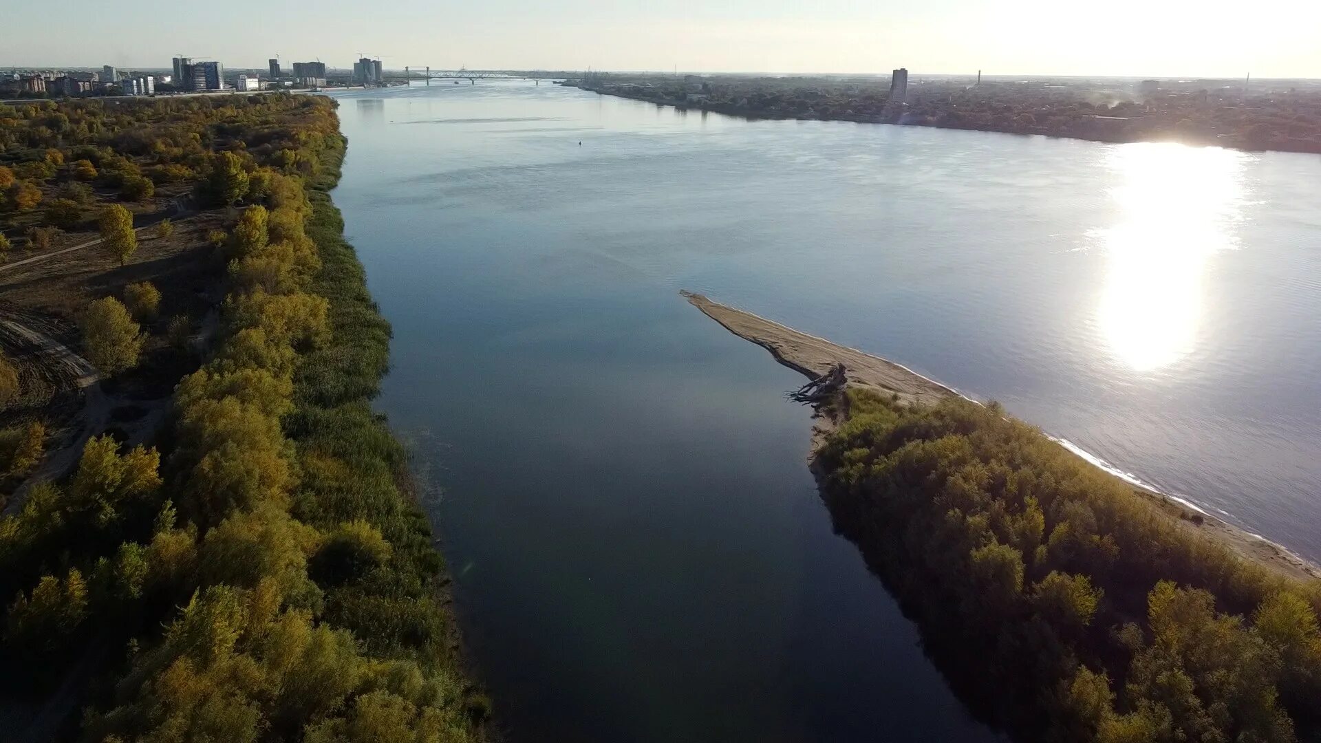 Остров городской Астрахань. Остров обливной Астрахань. Астрахань острова мосты. Остров Ильинский Астрахань.