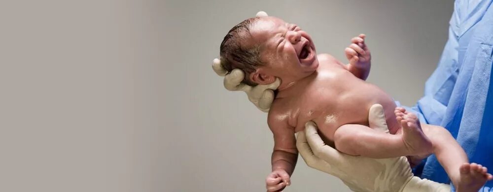 Видео для малышей. Гуление младенца. Первое видео малыша. Новорожденный ребенок роды. Новорожденный малыш.