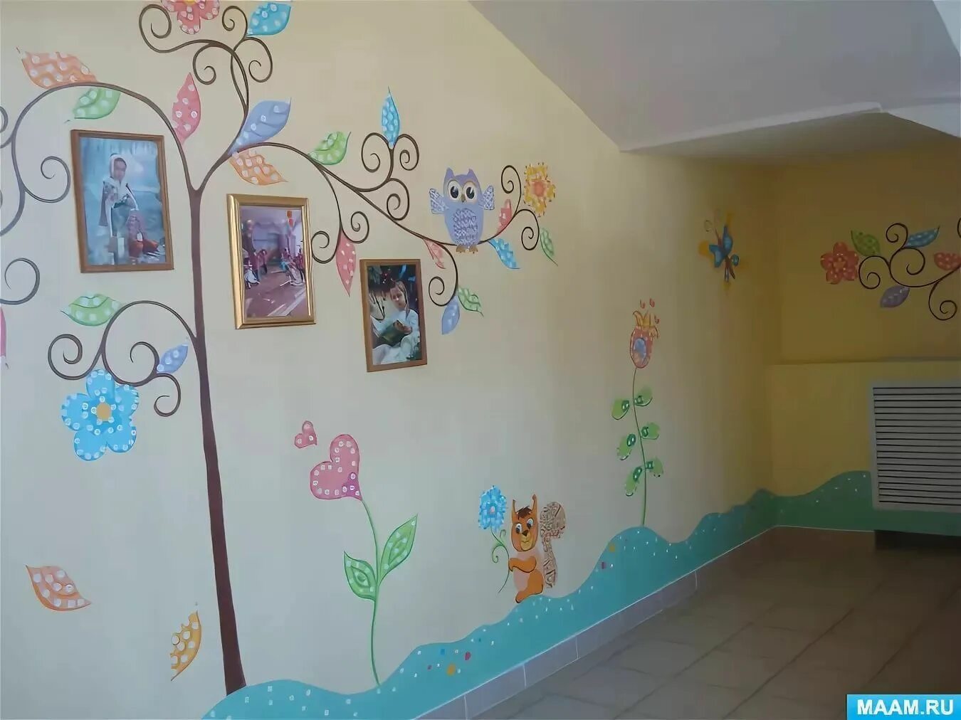 Украшение стен в ДОУ. Украшение коридора в детском саду. Украсить стену в детском саду. Украшение стены детский сад коридор. Оформление группы стены