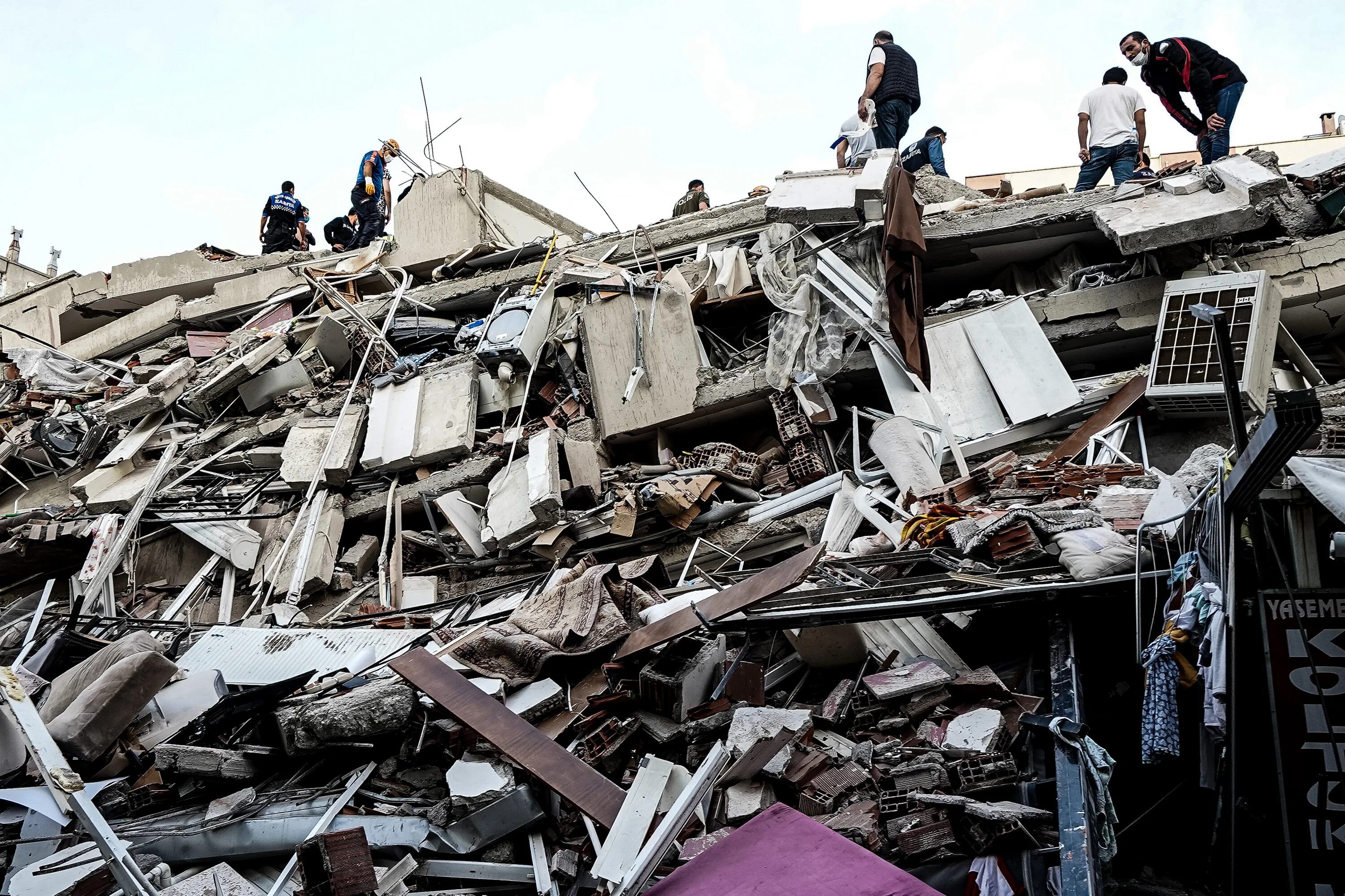 Землетрясение в израиле. Землетрясение в Стамбуле 1999. Газиантеп Турция землетрясение 2023. Газиантеп землетрясение.
