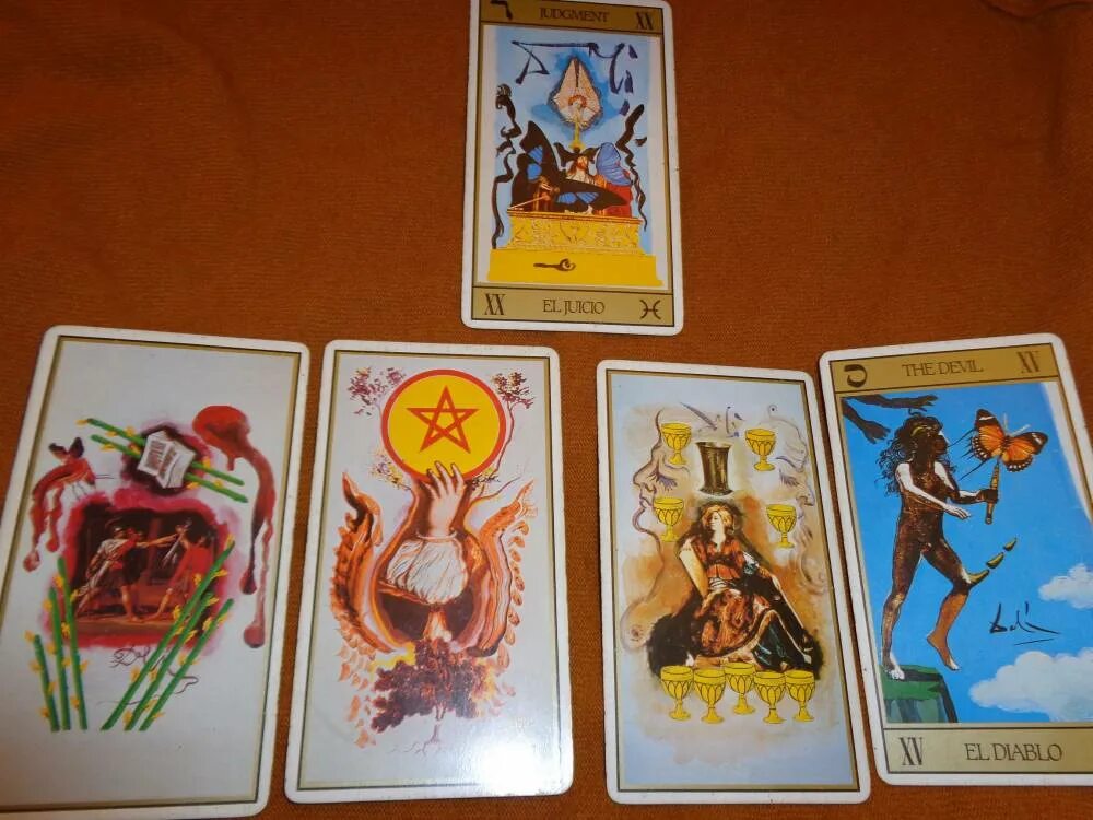 Башня таро уэйта. Аркан башня райдера уэйта. Башня внешность таро. Башня внешность таро. Башня внешность таро.