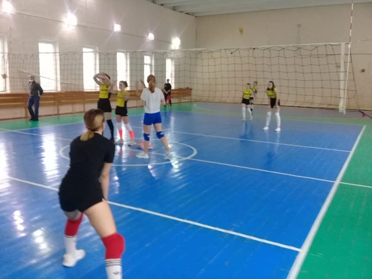 турнир по волейболу. спортивная школа старт салехард. школьные секции. спортивная 21 дзержинский. федерация дзюдо сочи.