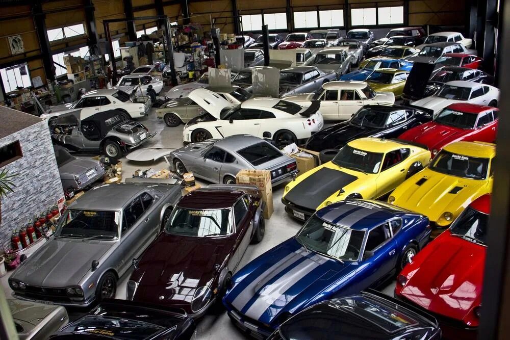 Коллекция автомобилей. Японские машины. Много машин. Коллекция японских авто. Машины с японии каталог