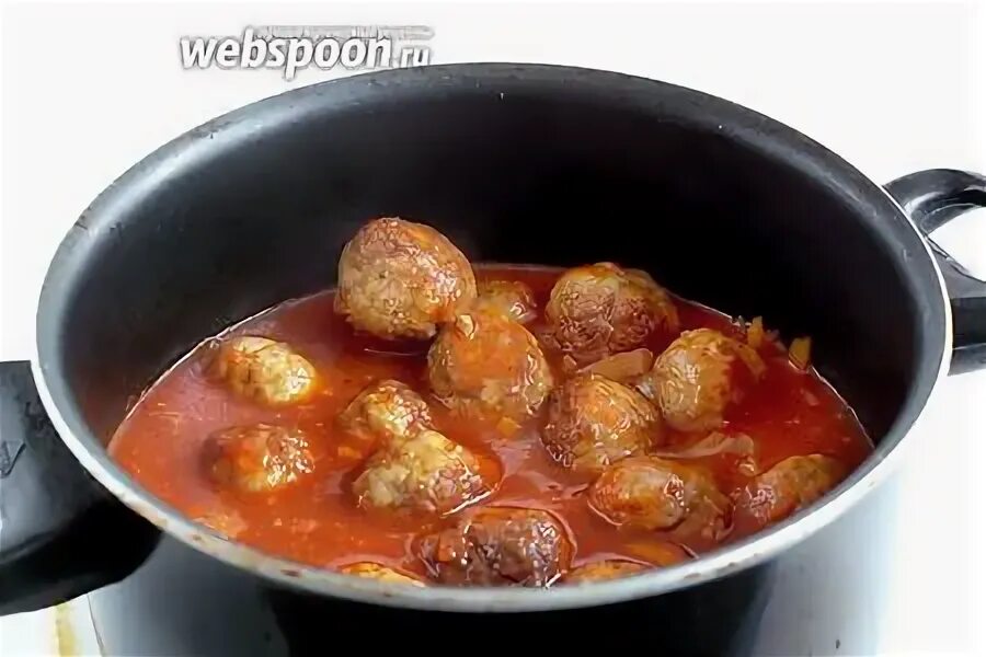 Тефтели с рисом в томатном соусе в духовке. Тефтели с подливкой тушить. Мясные шарики. Тефтели с подливкой тушить. Тефтели с подливкой тушить.