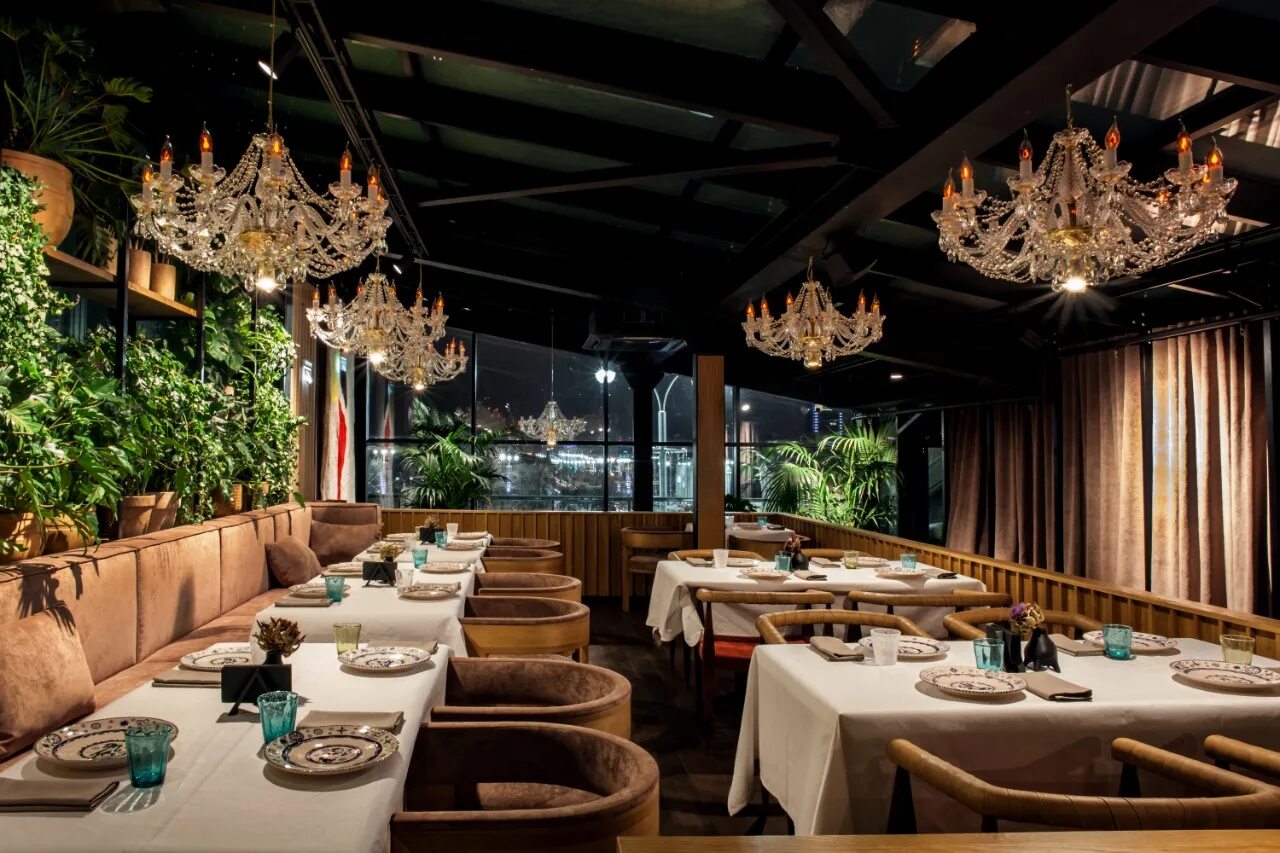 Tribu ресторан екатеринбург. Шави ломи ресторан. Shavi lomi ресторан в тбилиси. Кирилл шлаен екатеринбург рестораны. Шави ломи ресторан екатеринбург.