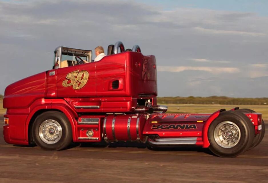 Легковушка скания. Scania r999 Red Pearl. Scania r999 Red Pearl заряженный грузовик-кабриолет. Scania r999. Scania r999 v8.