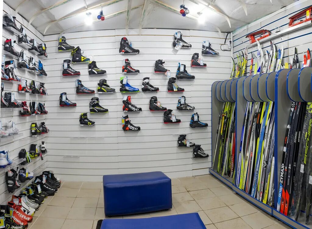 Спорт магазины в нижнем новгороде. Спортсмен магазин. Football mania экипировочный центр. Sunsport нижний новгород. Спортивные магазины в дзержинске.