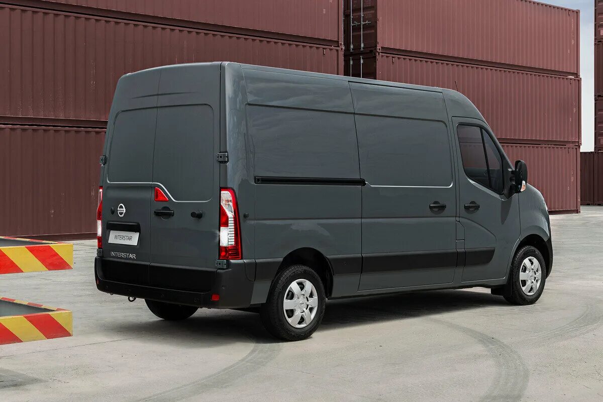 Ниссан фургон старый. Ниссан интерстар размер. Ниссан интерстар 2 5. Opel movano 2006. Ниссан nv400.