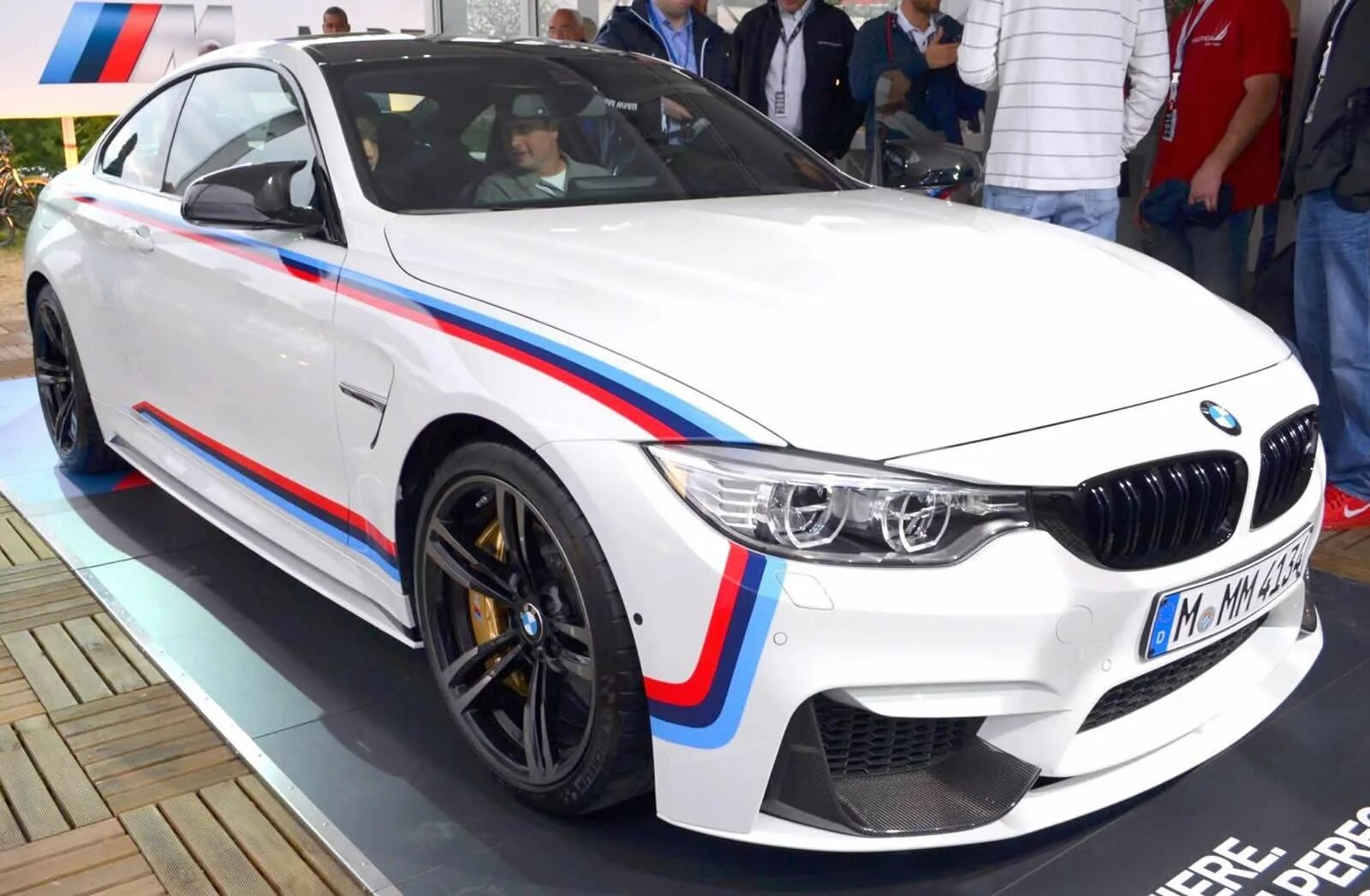 F performance. БМВ м4 перфоманс. BMW m4 Performance. BMW m4 m Performance. BMW 4 Coupe m Performance.