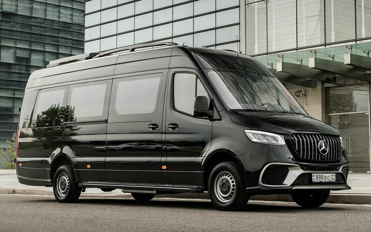 Мерседес спринтер 2020. Mercedes Benz Sprinter 2020. Mercedes Benz Sprinter 2020 микроавтобус. Мерседес Бенц Спринтер 2020. Мерседес Спринтер 2020 года.