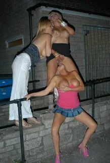 Porn public lesbian - kanotie.com.