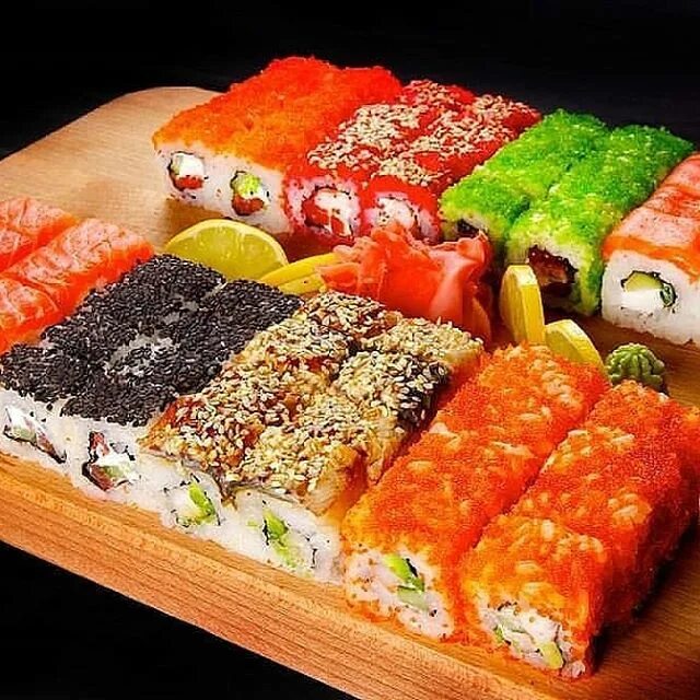 Суши машиностроителей. Суши и роллы. красивые роллы. очень вкусные роллы. роллы фото.