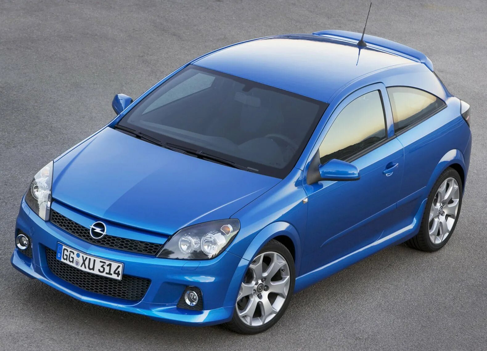 Как сделать opel. Opel Astra OPC. Opel Astra h OPC. Opel Astra OPC 2006. Opel Astra GTC OPC 2008.