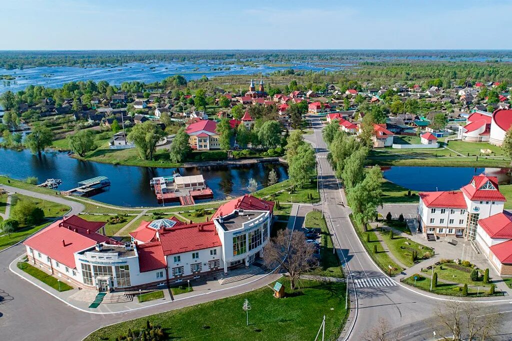 Агрогородок речки. Агрогородок лясковичи. агрогородок в белоруссии.