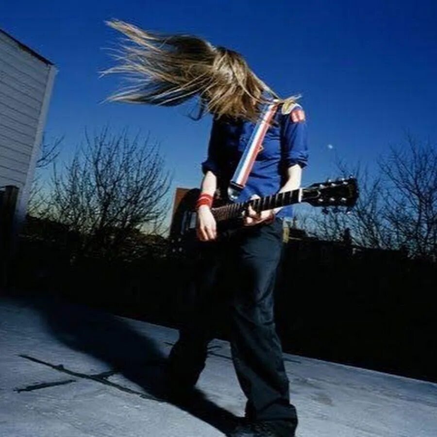 Avril lavigne let go. Let go Аврил Лавин. Let go 2002. Avril Lavigne 2002 Let go. Avril Lavigne Let go album.