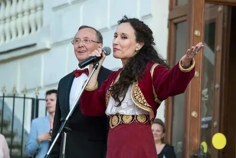 Роксолана жигон биография национальность