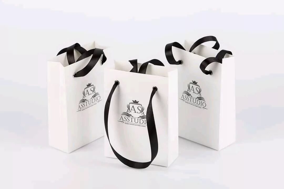 Packaging bags. Упаковка для сумок. Сумка пакет. Пакеты для сумок упаковка. Пакет подарочный "сумочка".