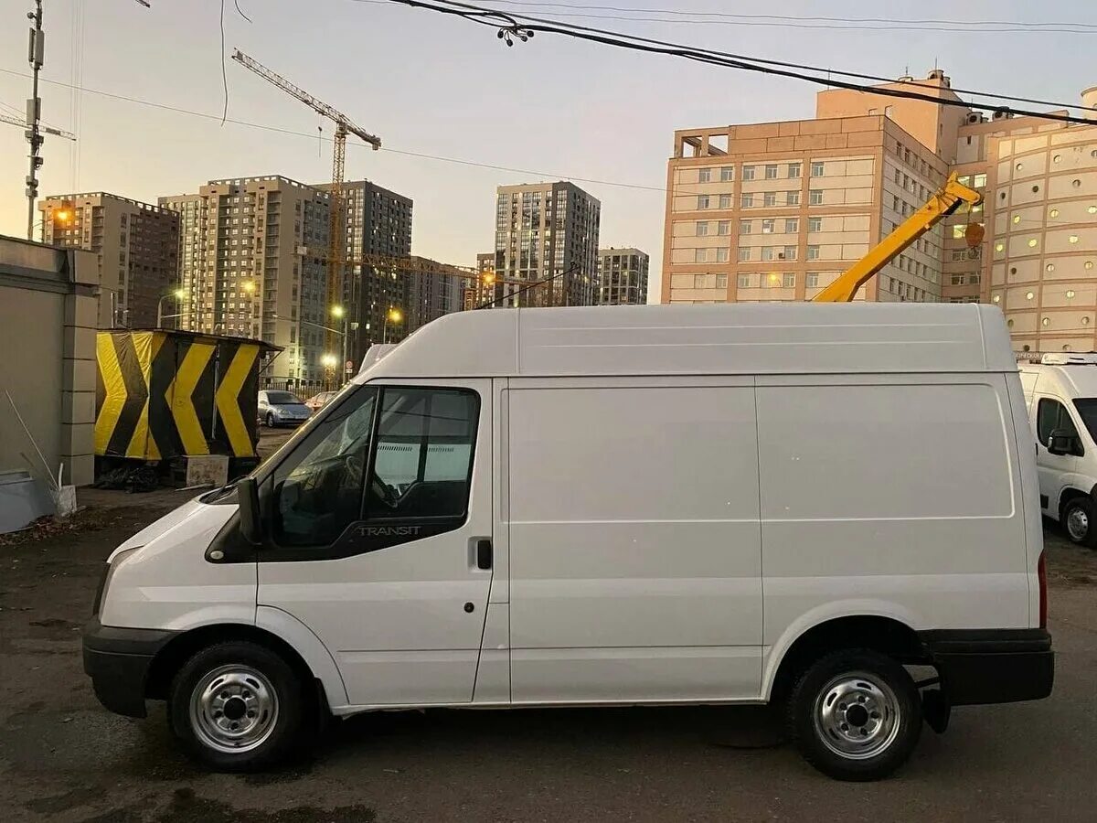 Ford Transit белый. Ford Transit 2011 фургон. Ford Transit van 2011 белый. Форд Транзит белый 2026.