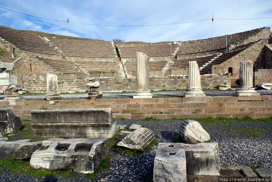 Амфитеатр в Пергаме. Бергама Турция. Античный город Пергам. Асклепион в Бергаме. Т бергам