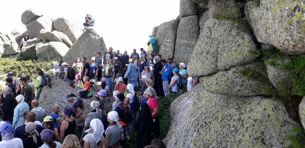 Погода алтайский край казанцево. Гора Синюха Курьинский район. Колывань Алтайский край Курьинский район. Гора Синюха Алтайский край. Гора Синюха Алтайский край в августе.