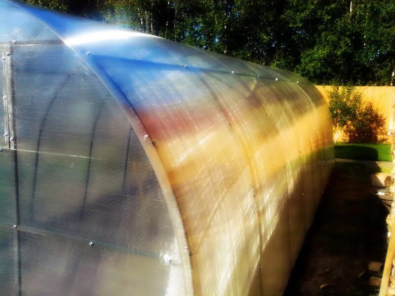 Парник "фазенда люкс" 6 м. Акрил для парника. Парник пленочный. Закрепить пленку на парнике. Парник пленочный.