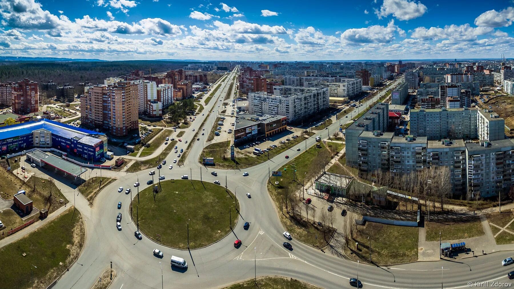 Сколько людей в тольятти. Тольятти центр города. Современный Тольятти. Главный административный центр Тольятти. Тольятти город сверху.