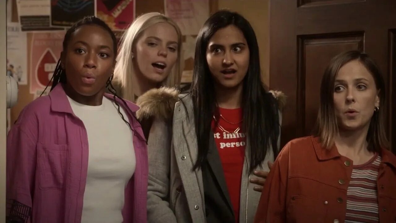 Американские студентки. Life of college girls. Life of college girls. Полин шаламе. Life of college girls.