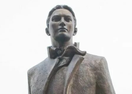 Памятник татарскому поэту