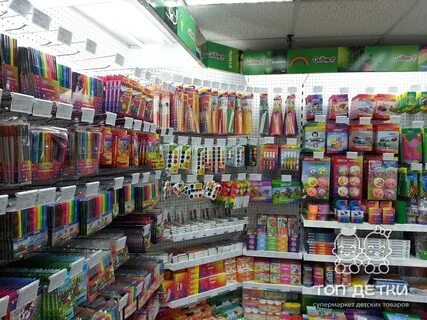 В магазине канцтоваров 144 ручки 30 красных