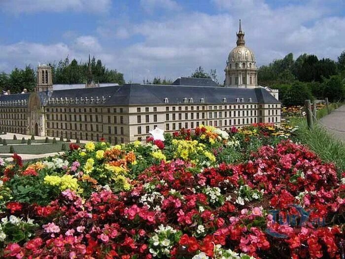 Mini france. Парк мини Франция. Парк Франция в миниатюре в Париже. Франция в миниатюре-парк развлечений. Франция в миниатюре.