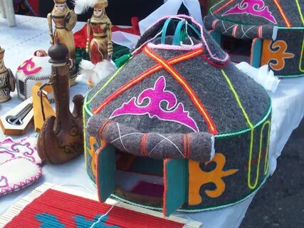 Харьковта жыныстық қатынас үшін еркектерді іздейтін әйелдер