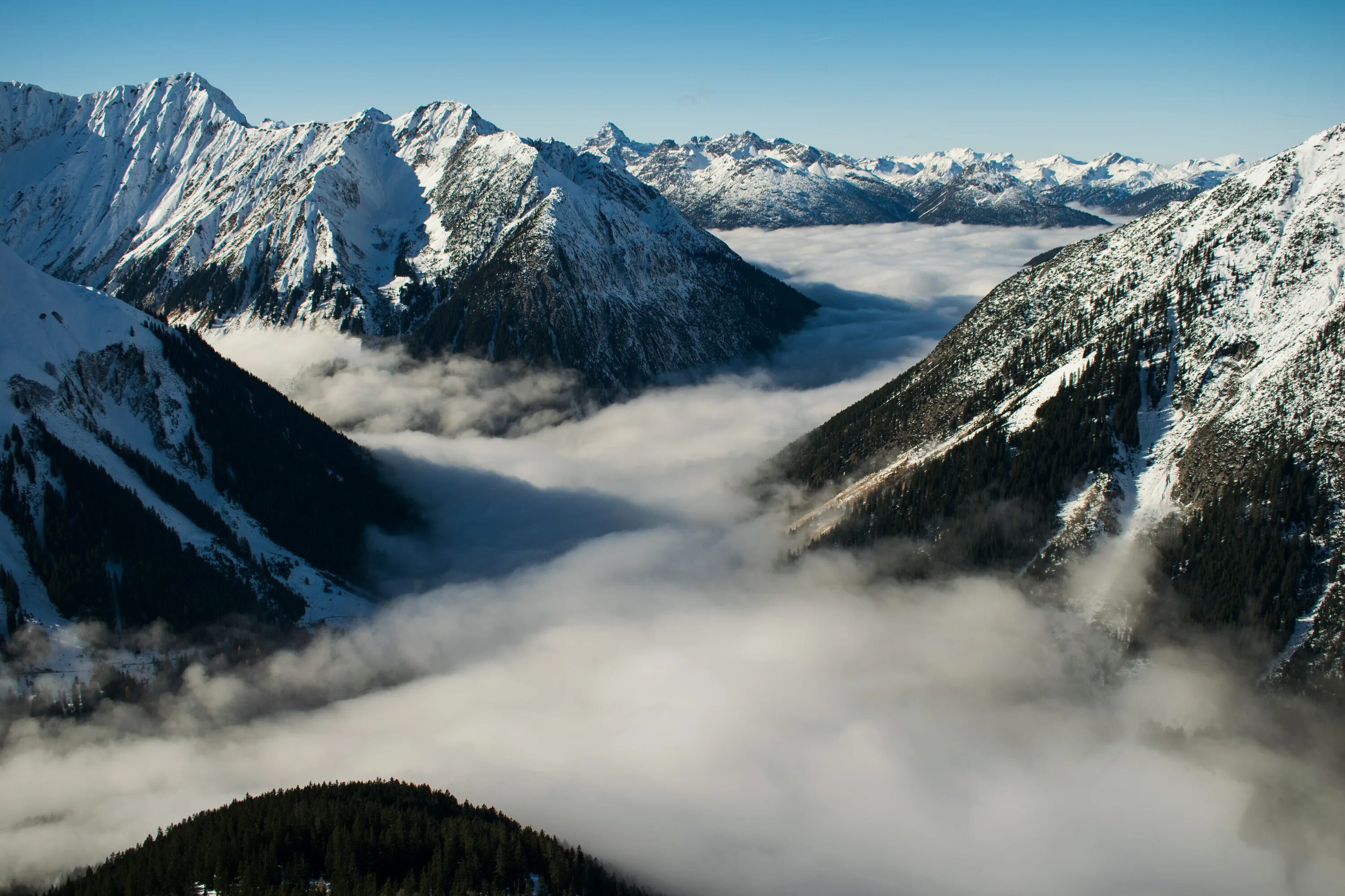 Альпы Швейцария вершина. Альпы хребет. Горные хребты (Альпы, Кавказ). Гребни неба