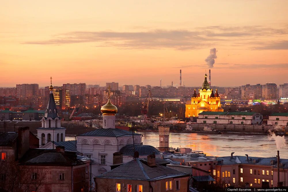 Ковид в нижнем новгороде. Нижний Новгород. Город Нижний Новгород. Канавинский мост Нижний Новгород. НН Канавинский район.