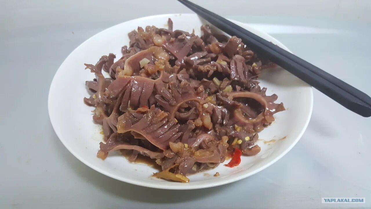 Желудки с картошкой в духовке. Утиные желудки вкусно. Блюда из куриных желудков. Утиные желудки вкусно. Желудки утиные конфи жареные.