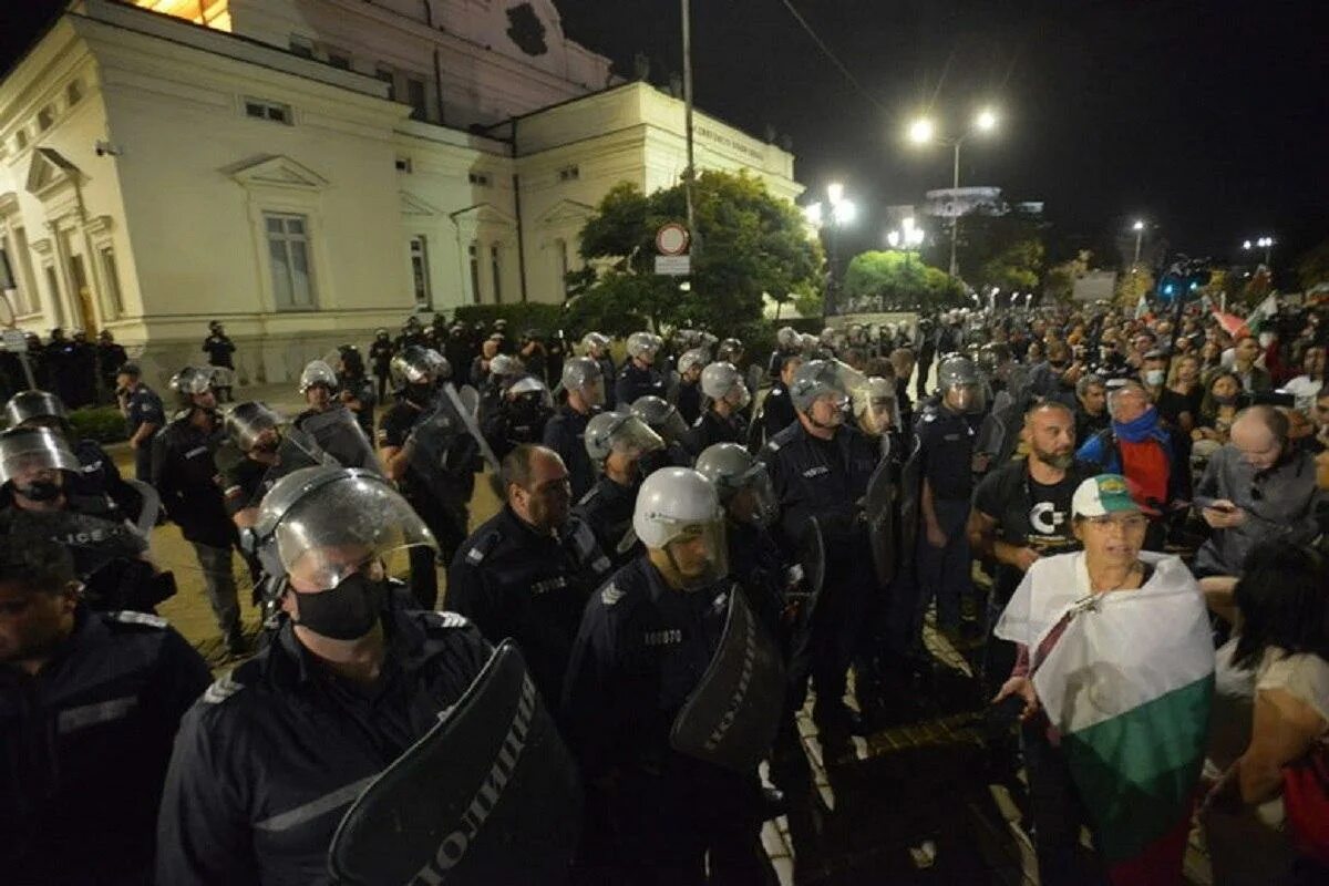 Болгария что происходит на самом