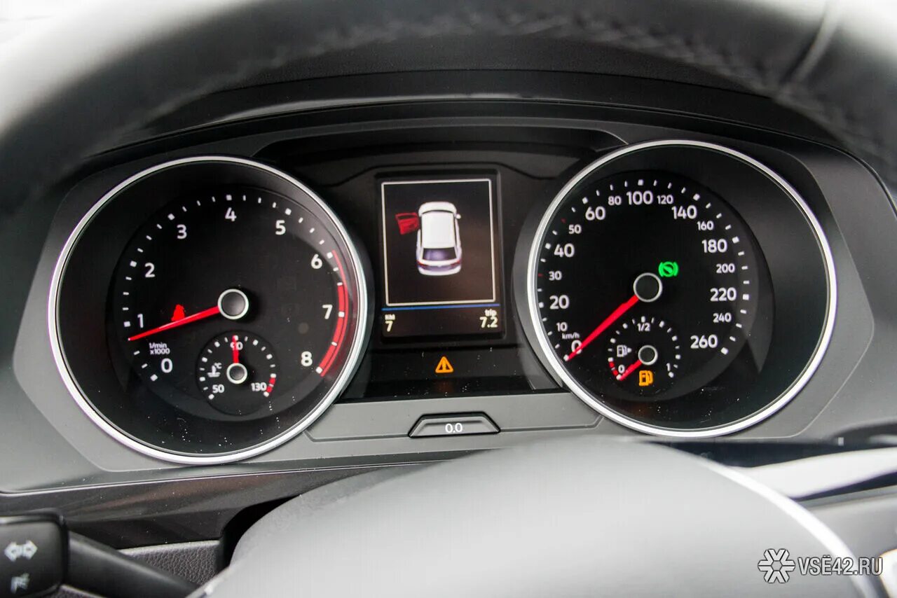 Приборная панель тигуан 1. Приборная панель tiguan 2. приборная панель volkswagen tiguan 2009. панель тигуан 2.