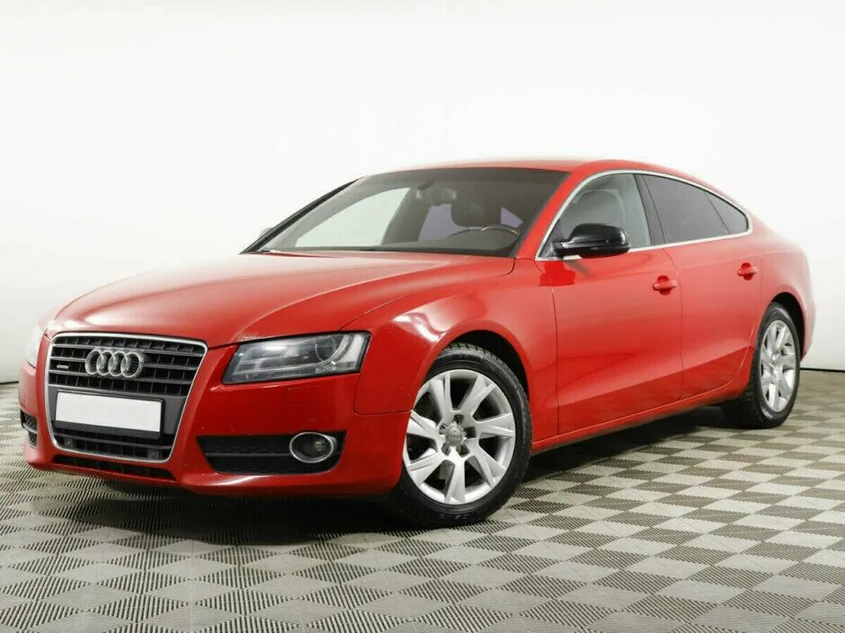 Купить ауди недорогое. Audi a5 2010. Audi a5 Liftback. Audi a5 2010 лифтбек. Audi a5 2011.