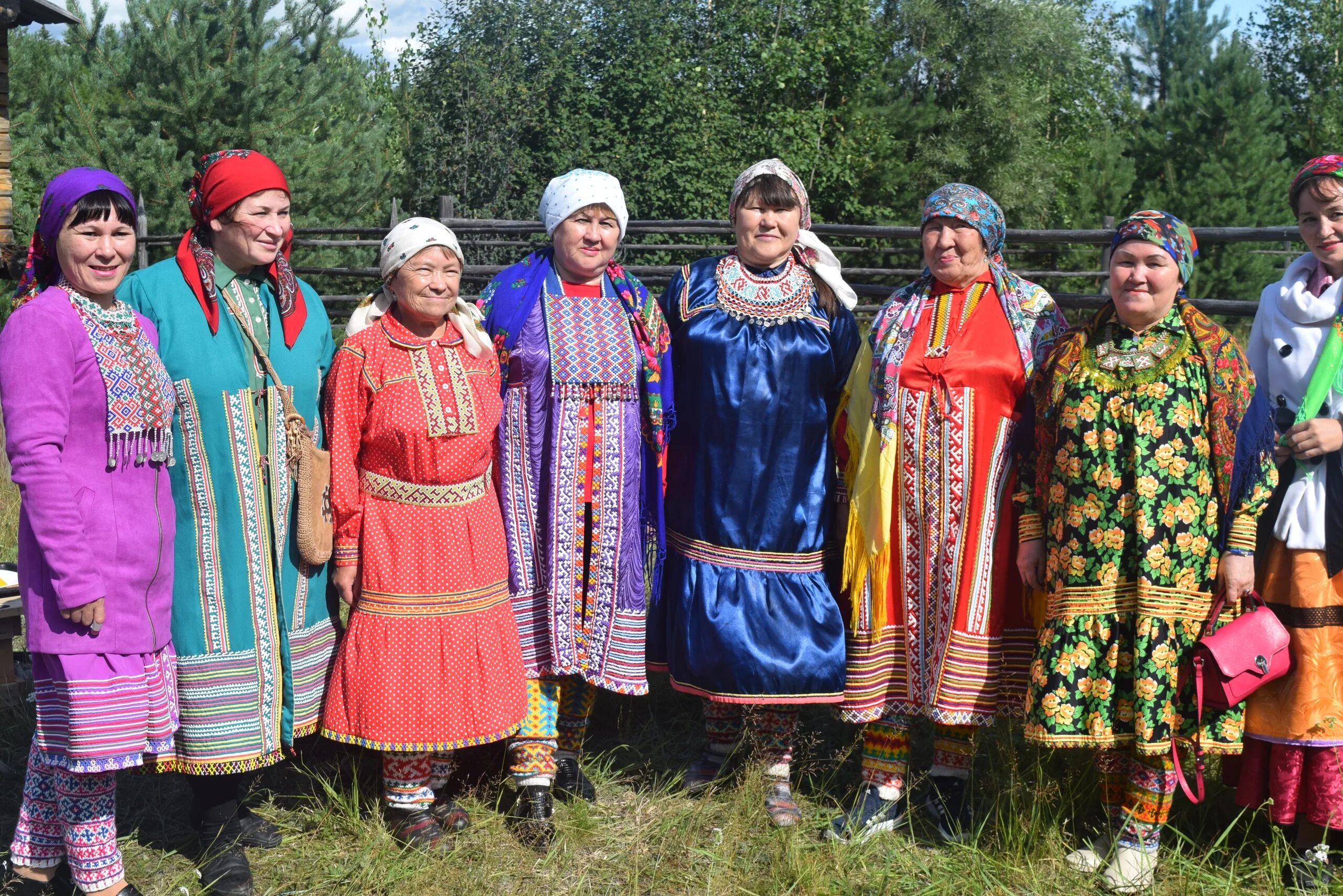 Погода рп 5 в хмао. Этнографический музей сельского поселения Казым. Село Казым ХМАО. Казым Белоярский район ХМАО. Казым музей Белоярский ХМАО.