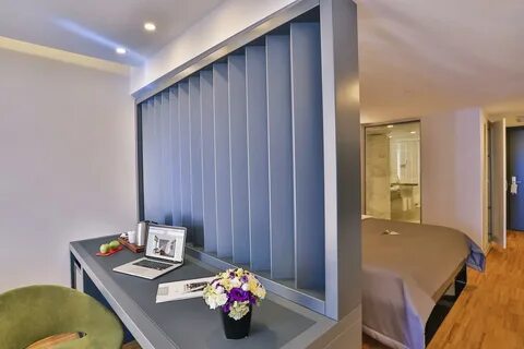 Business hotel 4
