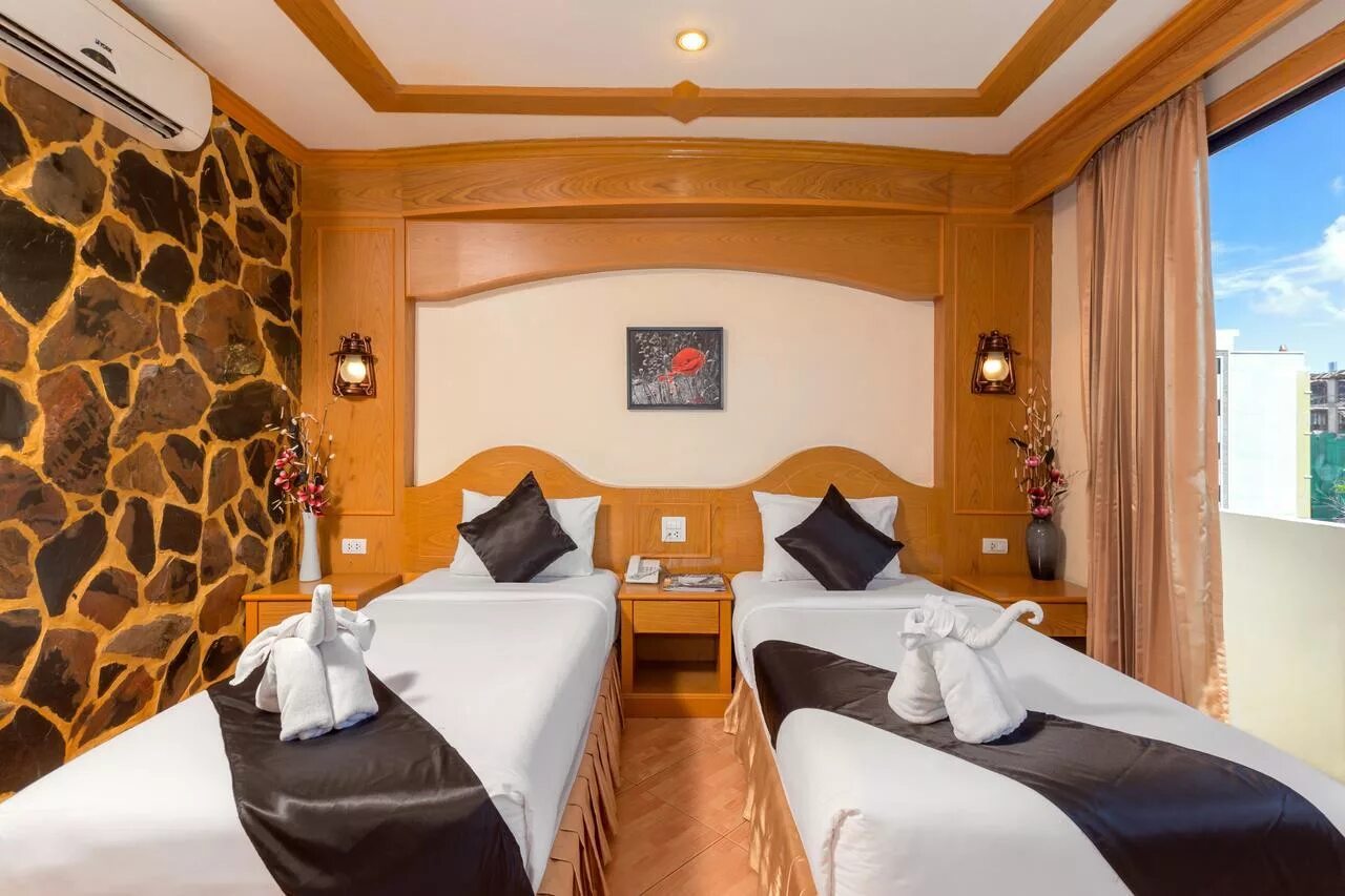 Chang room. Siam chang. Dhevatara beach hotel & spa 5*. Севастополь улица колобова 40 чанг рум. Колобова 40 севастополь.