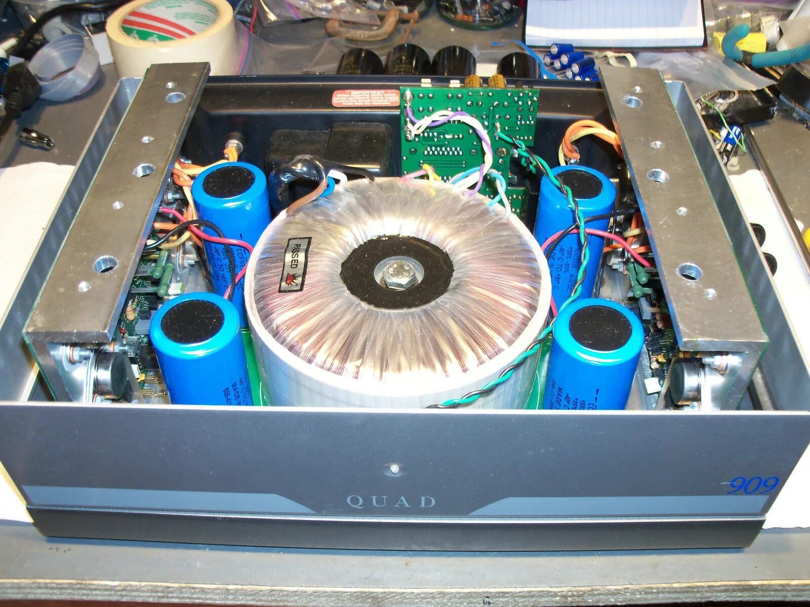 Блоку quad. Quad 909. quad 606. quad 909 усилитель мощности. quad 606 mk2.