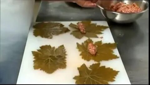 Завернуть в виноградные листья как называется