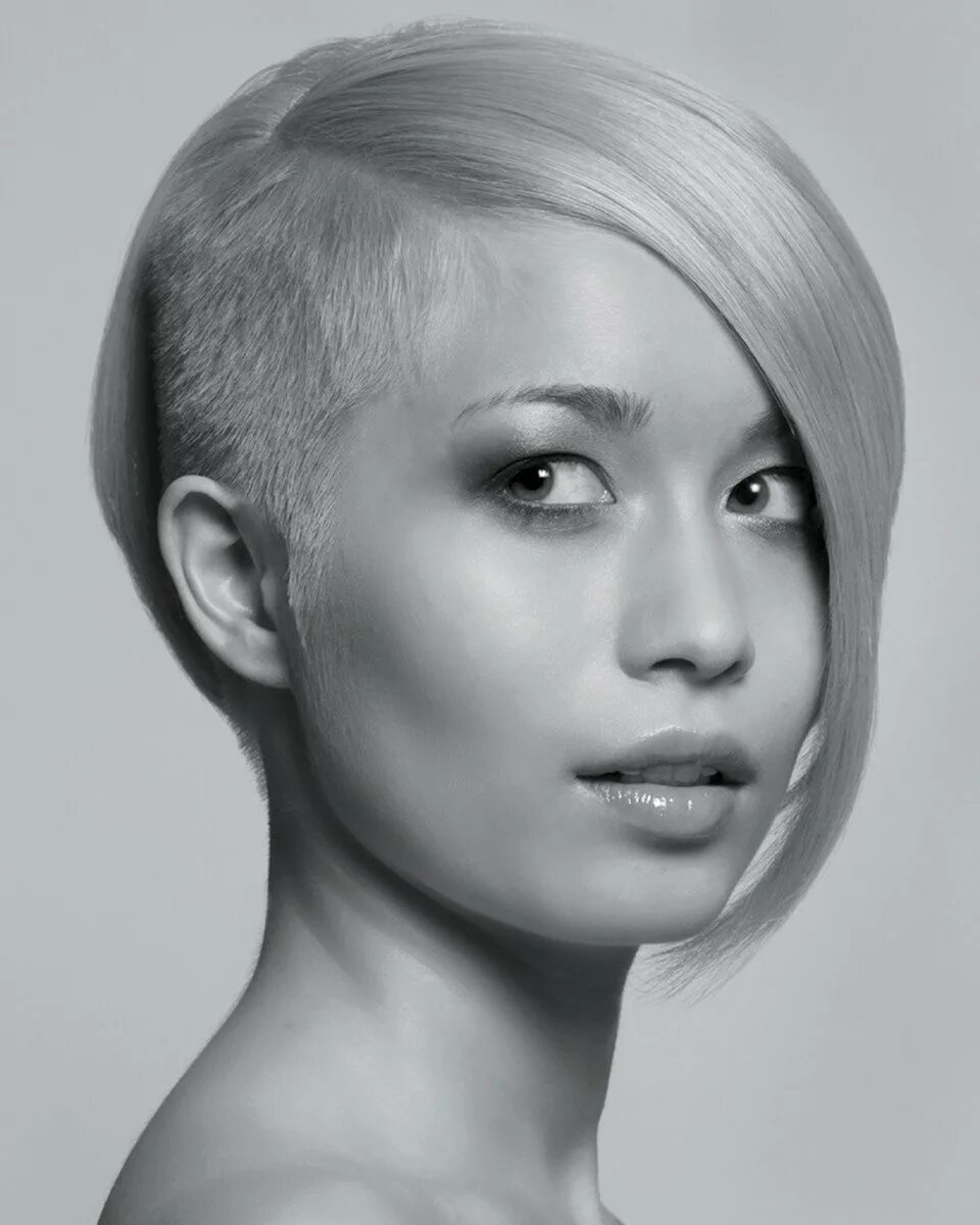 Боб трейси, боб андеркат. Асимметрия бока. Стрижки ассиметричные на короткие. Пикси андеркат женский. Стрижка пикси андеркат.