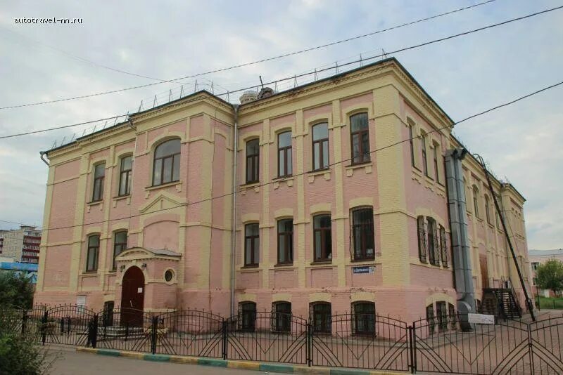 Иваново ткацкая фабрика 19 век. Молитовская мануфактура. Ярославская большая мануфактура до революции. Льнопрядильная фабрика нижний новгород молитовка. Юрьевецкая льнопрядильная фабрика.