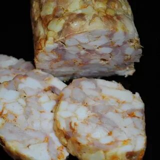 Мраморный рулет из курицы с желатином