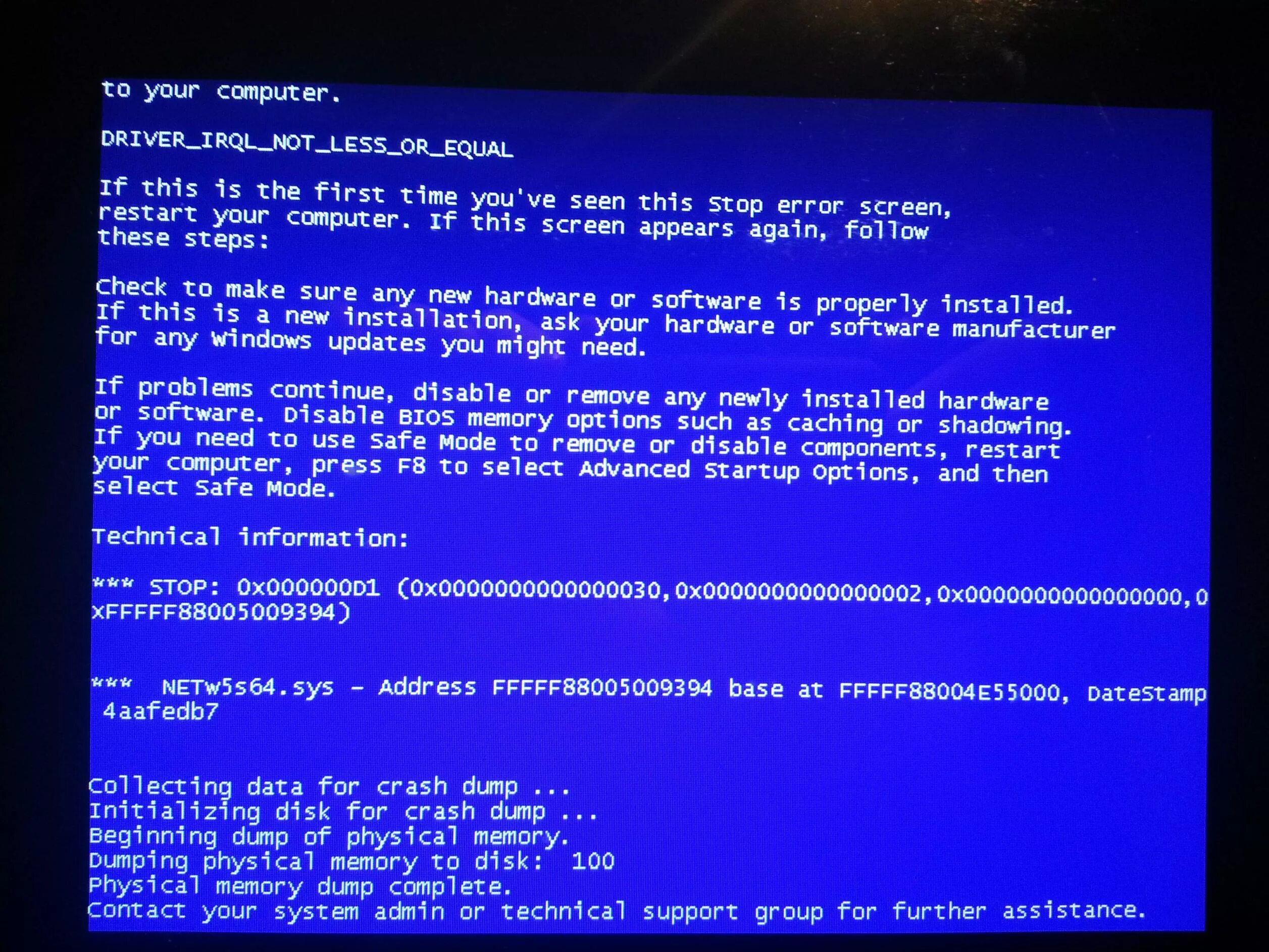 Синий экран. Синий экран смерти. Синий экран смерти Windows. Синий экран смерти Windows 10. Как перезагрузить синего экрана